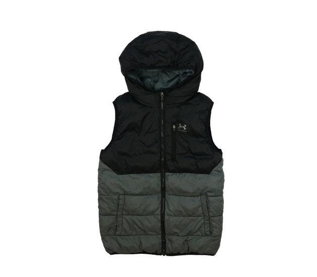 Šedo-černá prošívaná vesta Under Armour 