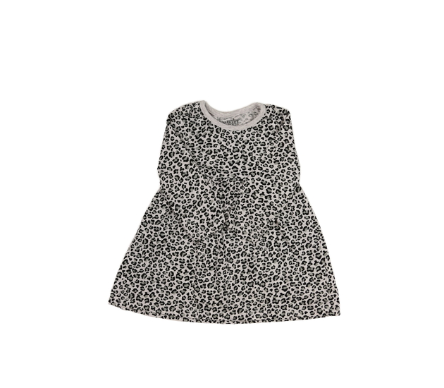 Šedé šaty se zvířecím vzorem