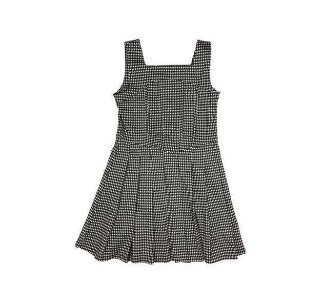 Černo-bílé vzorované šaty 