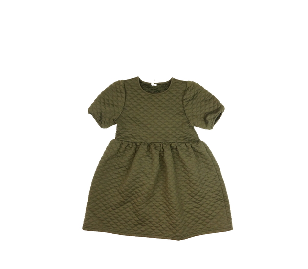 Tmavě zelené prošívané šaty 