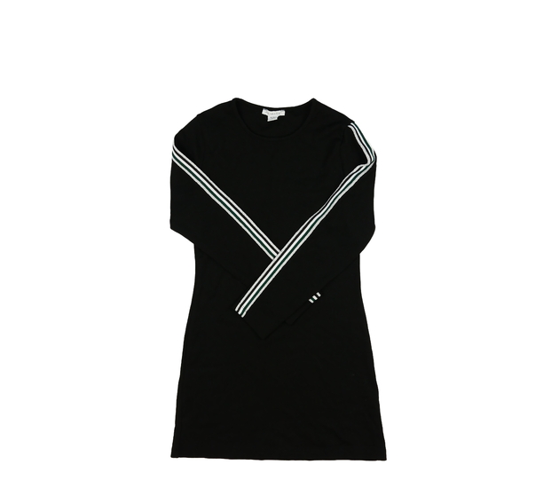 Černé šaty s pruhy na rukávech Primark 