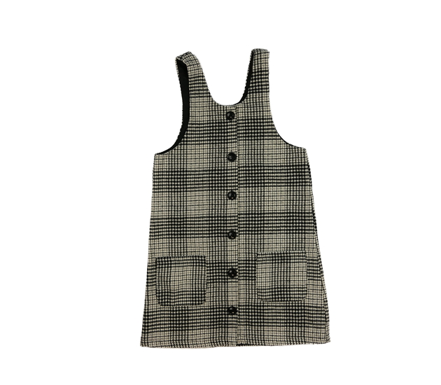 Černo-bílé teplejší šaty 