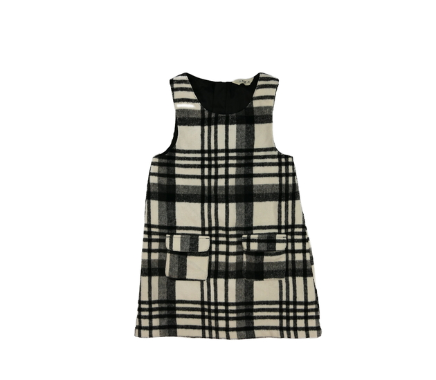 Bílo-černé teplejší šaty F&F