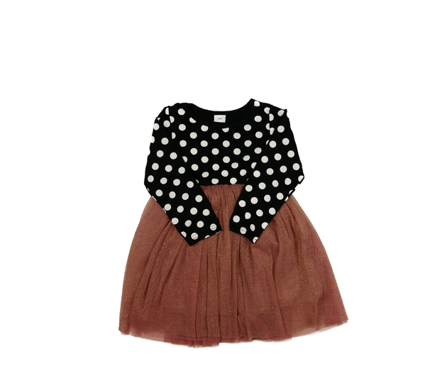 Černé šaty s tylovou sukní 