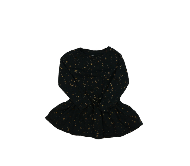 Černé šaty se zlatými hvězdami 