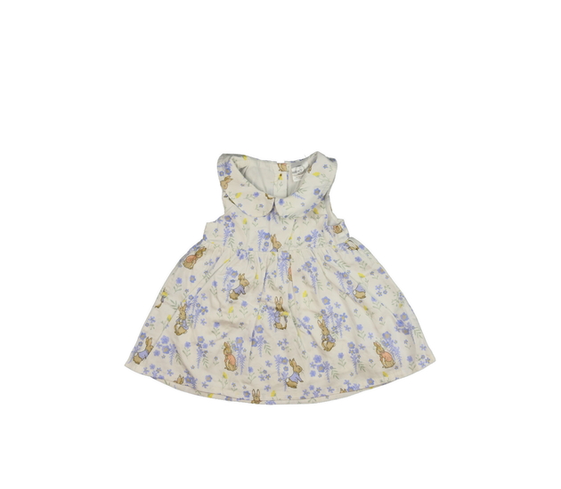 Bílé šaty Králíček Petr s květinami 