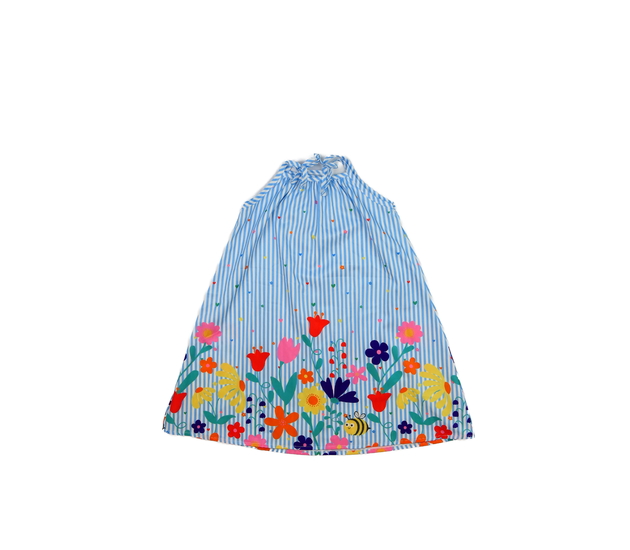 Modře pruhované vzdušné šaty s květinami 