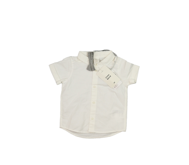 Nová bílá společenská košile a připánací motýlek H