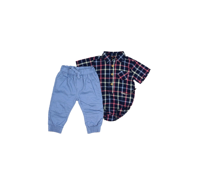 Nové kostkované košilové body a kalhoty