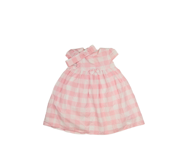 Růžové kostkované společenské šaty a čelenka Georg