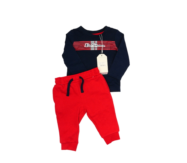 Nové tmavomodré triko a červené tepláky Ben Sherma