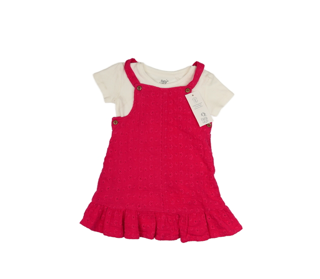 Nové světlé body a růžové šaty F&F