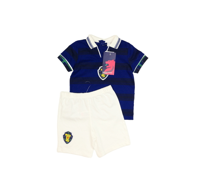 Nové fanouškovské triko a kraťasy 