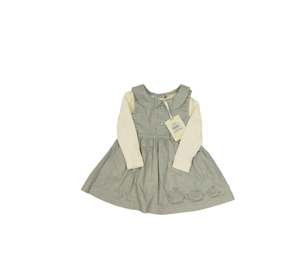 Nové krémové triko a šedé šaty 