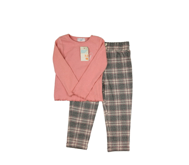 Nové společenské kalhoty a růžové triko Primark