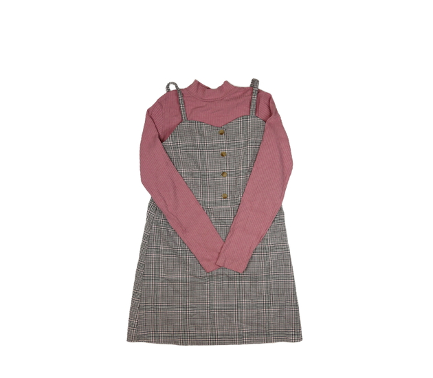 Růžové triko a pruhované šaty Primark 