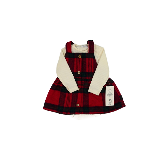 Nové červené šaty a krémové body F&F