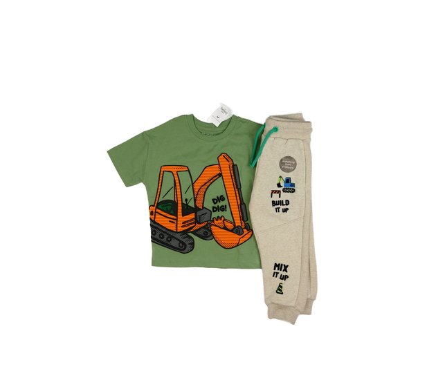 Nové zelené triko a hnědé tepláky Nutmeg