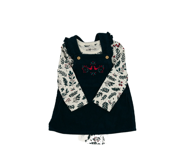 Bílé body s listy a zelené šaty 