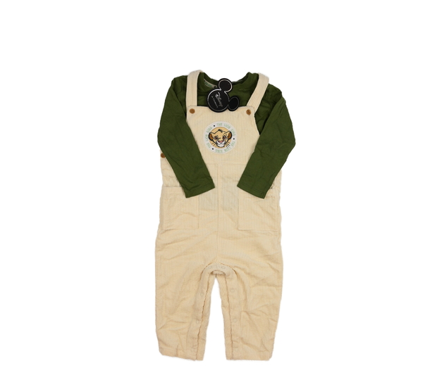 Nové triko a overal Lví Král Disney Primark 