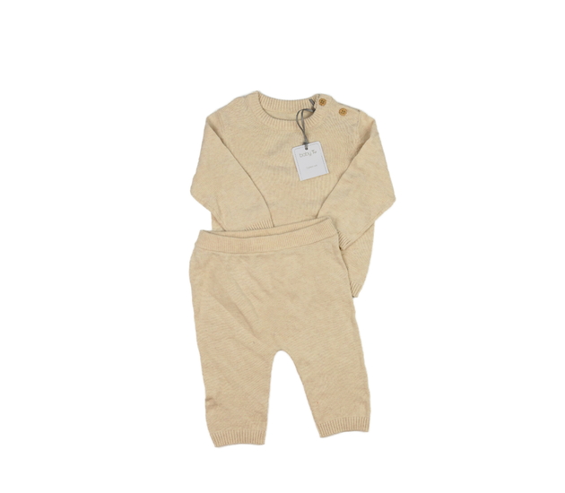 Nový hnědý pletený set Tu 