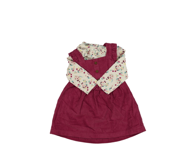 Nové šaty a květinové triko 