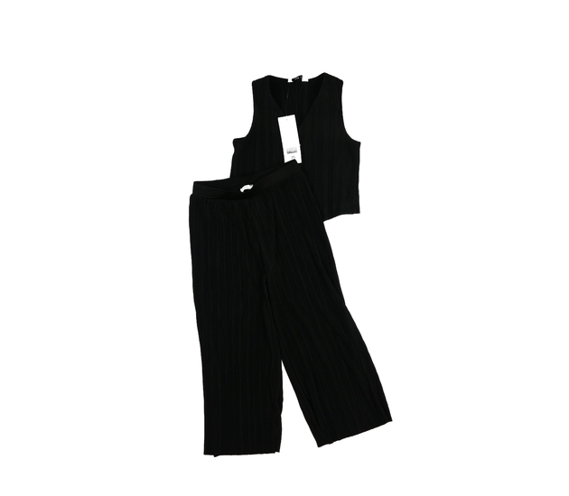 Nové černé tílko a volné kalhoty F&F