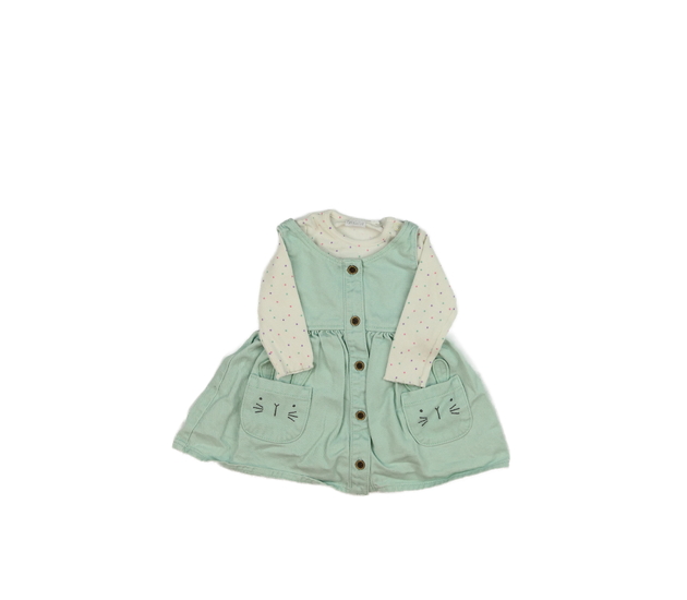 Světlé body a zelené šaty F&F