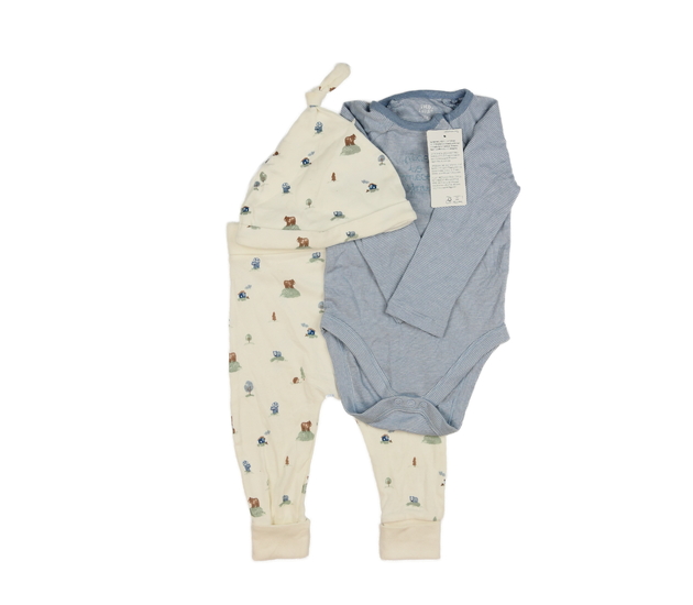 Nové legíny, body a čepička F&F