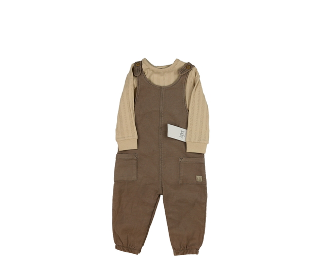 Nové hnědé body a kalhoty s laclem George