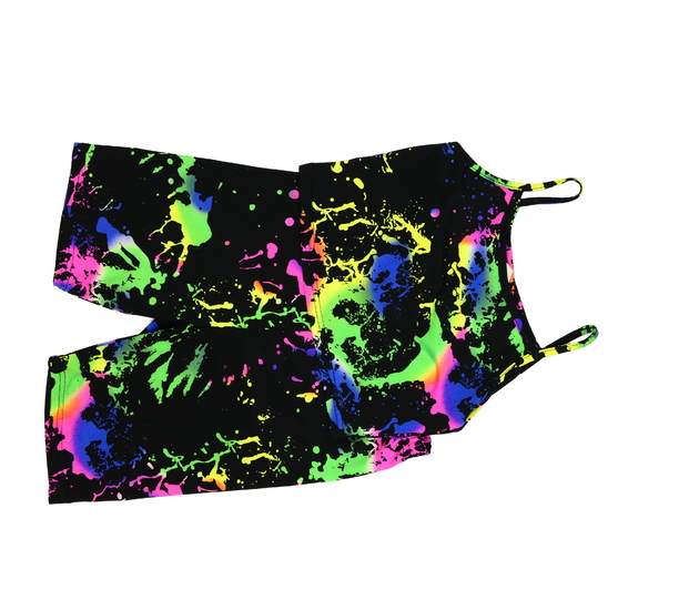 Černý vzorovaný crop top a kraťasy