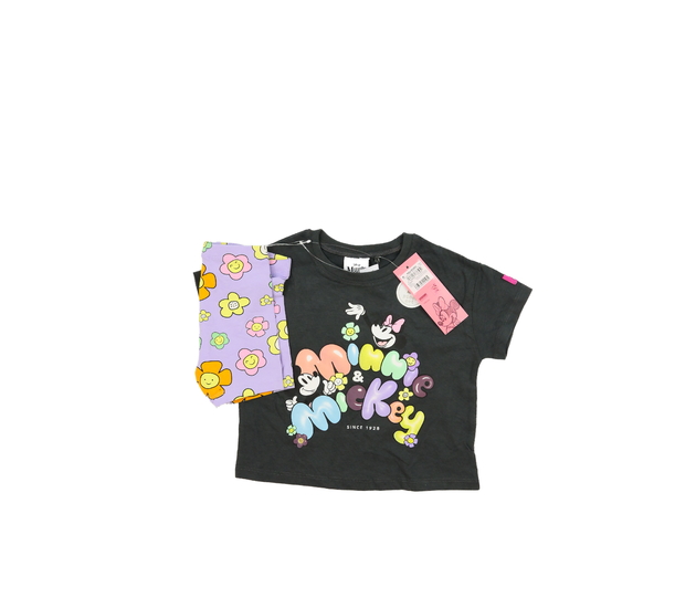 Nové tmavé triko a fialové kraťasy Minnie Disney N