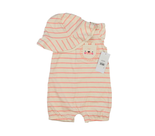 Nový krémový overal a klobouk George