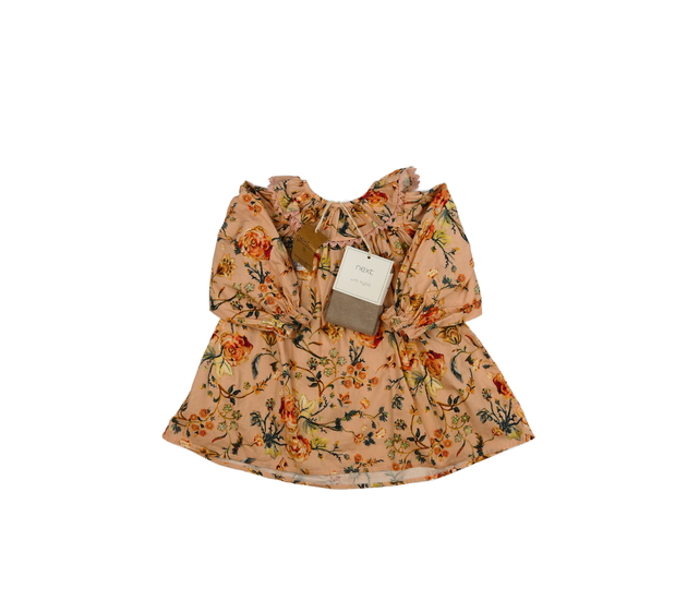 Nové společenské šaty a punčocháče Next