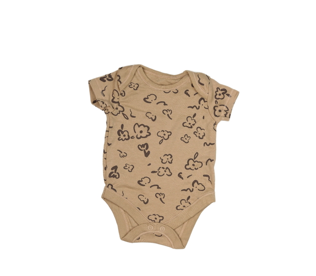 Světle hnědé body s květinami Nutmeg