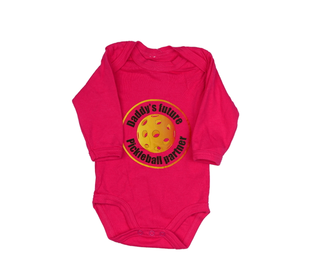 Sytě růžové body s potiskem