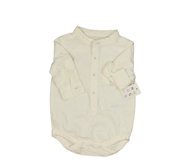 Nové krémové košilové body Nutmeg