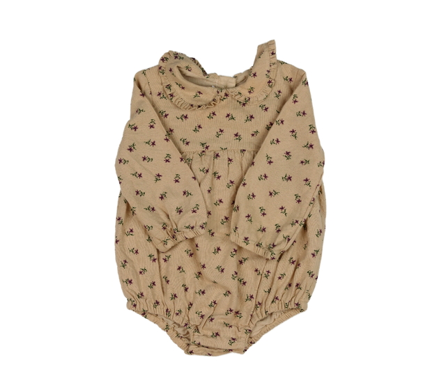 Hnědé květinové body s límečkem Tu