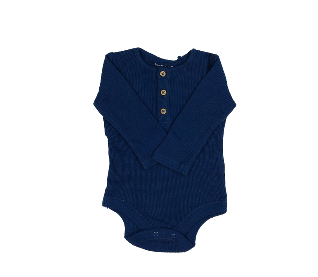 Tmavě modré body Tu 