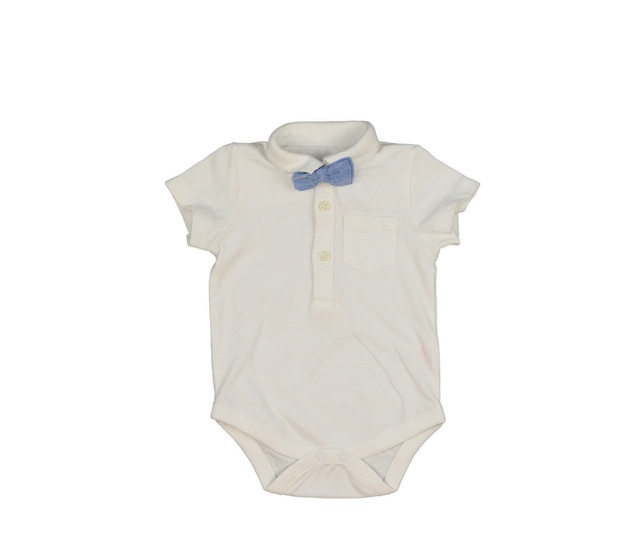 Krémové body s límečkem a motýlkem