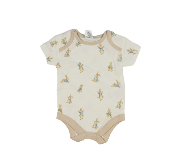 Krásné hnědé body Králíček Petr