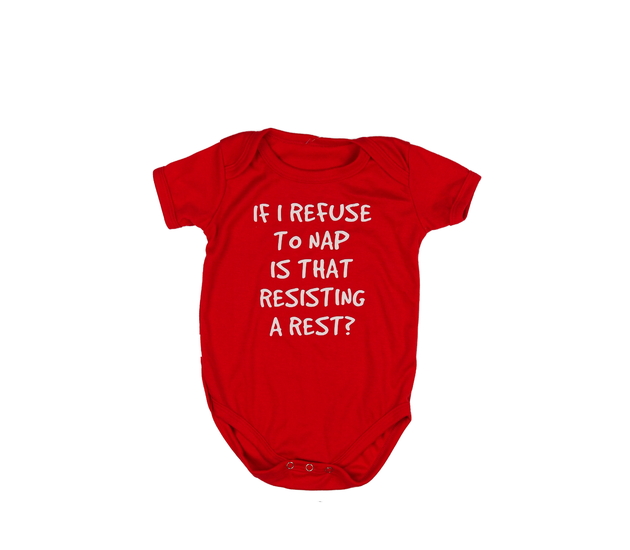 Červené body s  vtipným nápisem 