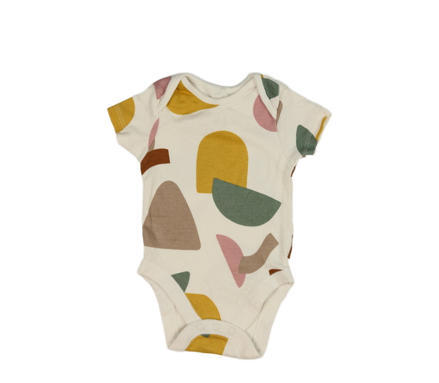 Krémové vzorované body George