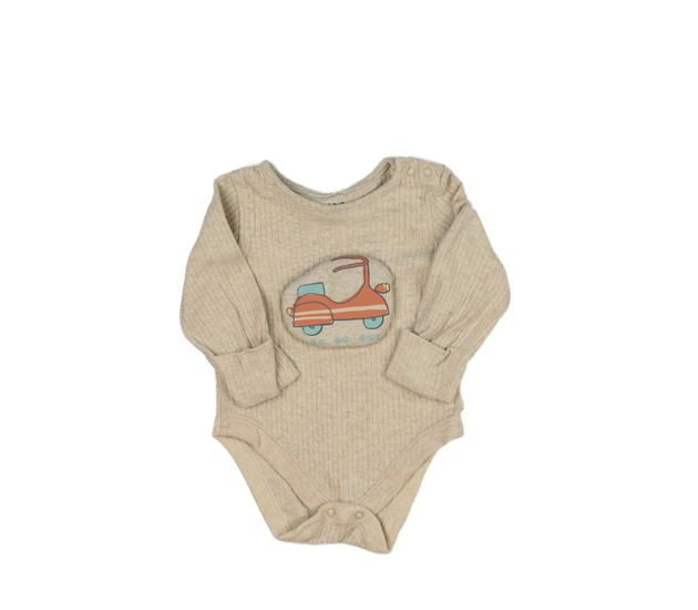 Světle hnědé body M&S