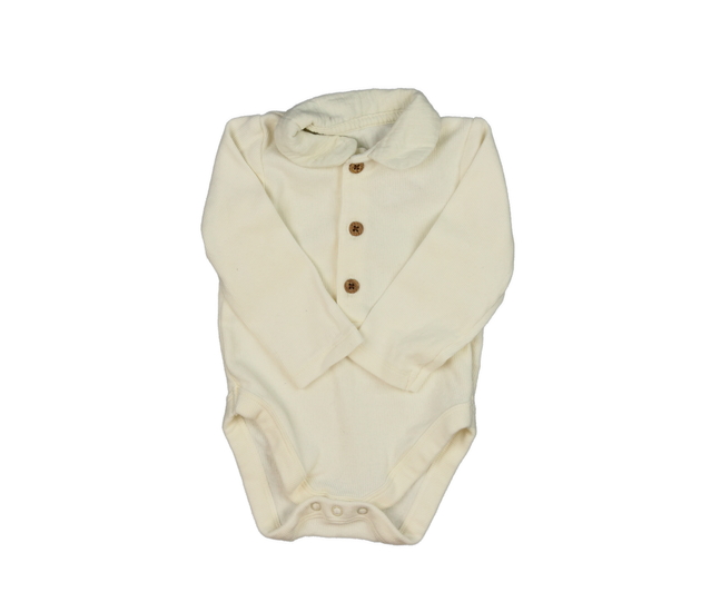 Krémové body s límečkem George