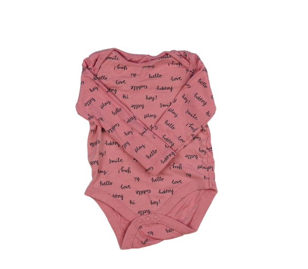 Růžové body s nápisy F&F