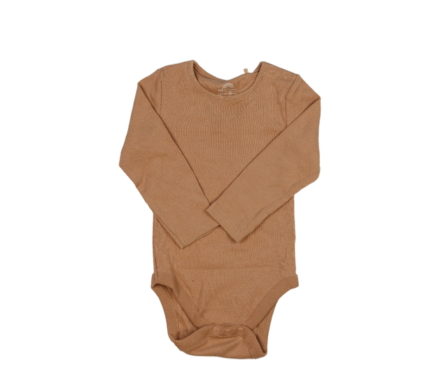 Světle hnědé body Next