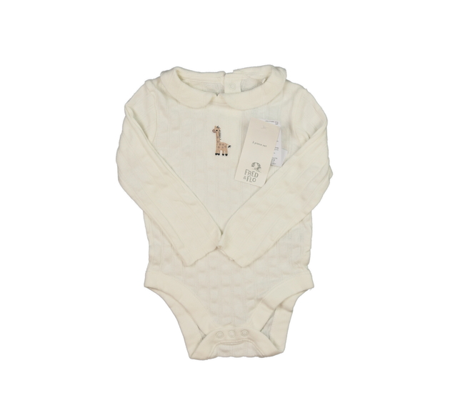 Nové smetanové body s límečkem F&F