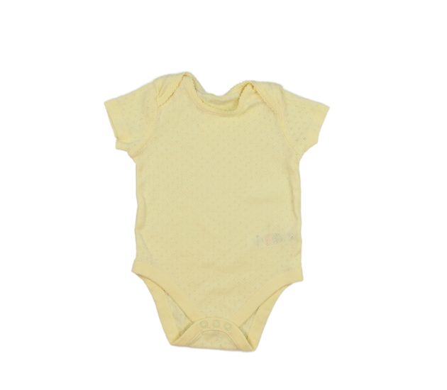 Žluté madeirové body F&F