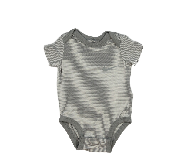 Pruhované šedo-bílé body Nike 